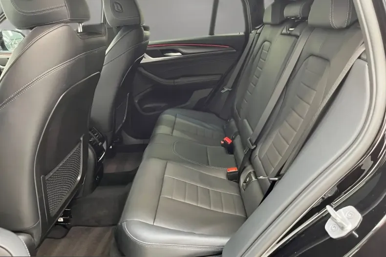 BMW X4 (Seria X) din 2025 cu 24.925 km - oferta BMW221872 - foto 10