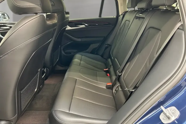 BMW X4 (Seria X) din 2025 cu 18.180 km - oferta BMW221875 - foto 10