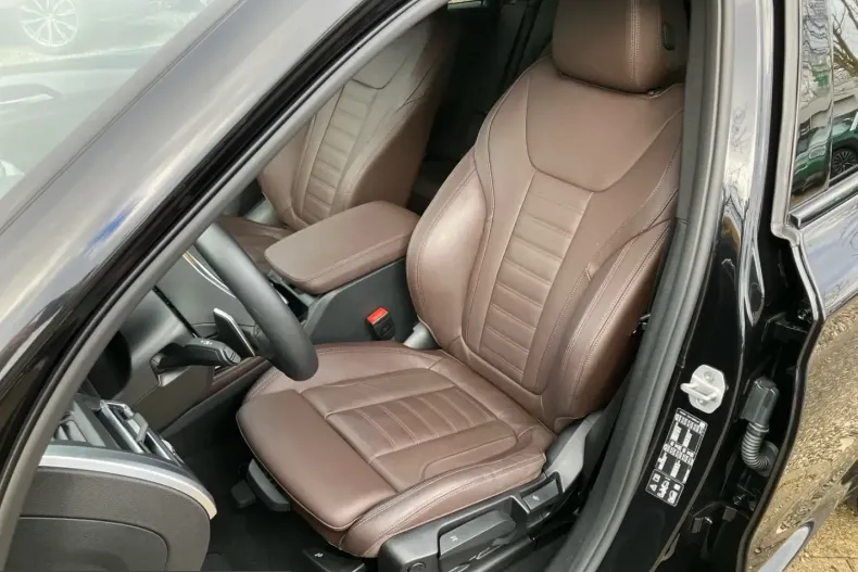 BMW X4 (Seria X) din 2024 cu 12.100 km - oferta BMW221876 - foto 10