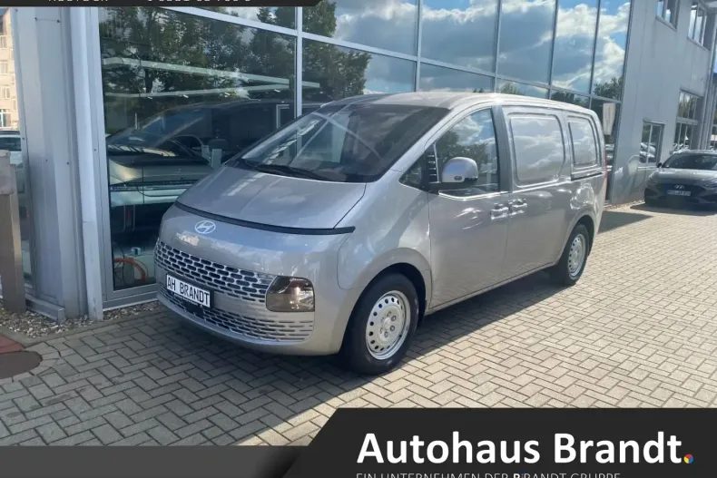 Hyundai Staria din 2024 cu 3.700 km - oferta HYU221879 - foto 1