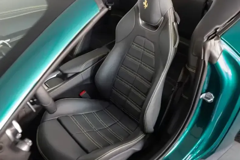 Ferrari Portofino din 2024 cu 126 km - oferta FER221887 - foto 11