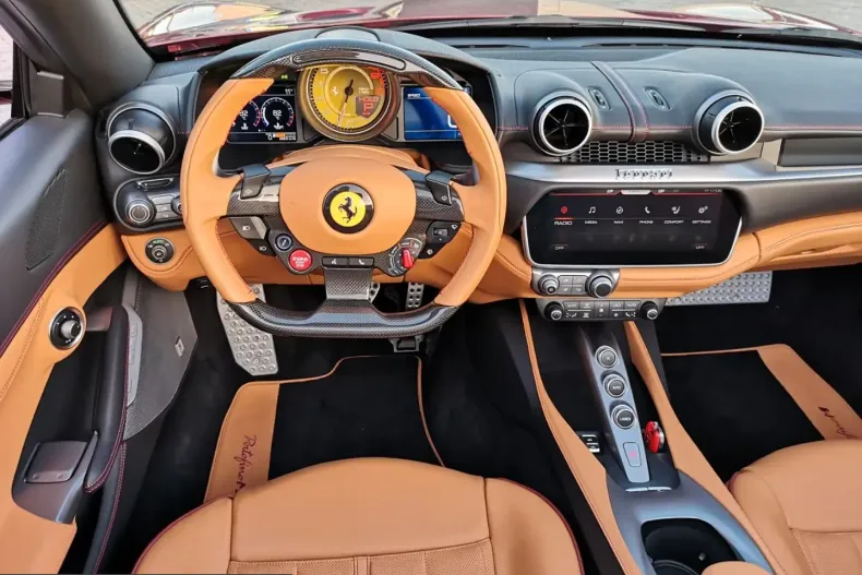 Ferrari Portofino din 2023 cu 10.000 km - oferta FER221888 - foto 2