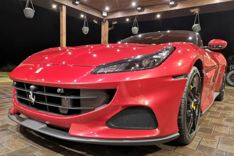 Ferrari Portofino din 2023 cu 10.000 km - oferta FER221888 - foto 4