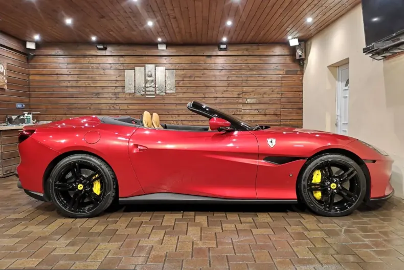 Ferrari Portofino din 2023 cu 10.000 km - oferta FER221888 - foto 9