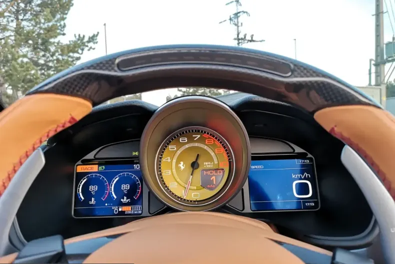 Ferrari Portofino din 2023 cu 10.000 km - oferta FER221888 - foto 25