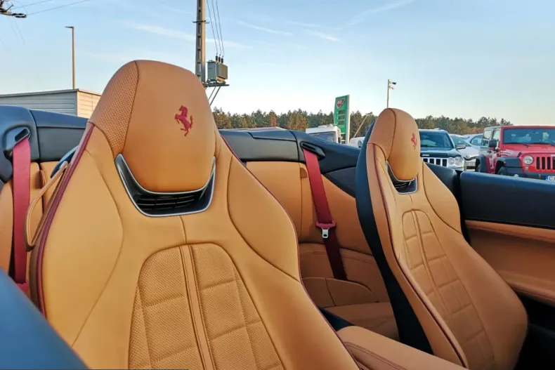 Ferrari Portofino din 2023 cu 10.000 km - oferta FER221888 - foto 37