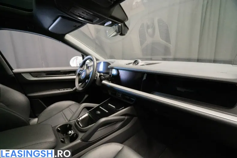 Porsche Cayenne din 2025 cu 9.860 km - oferta POR221889 - foto 15
