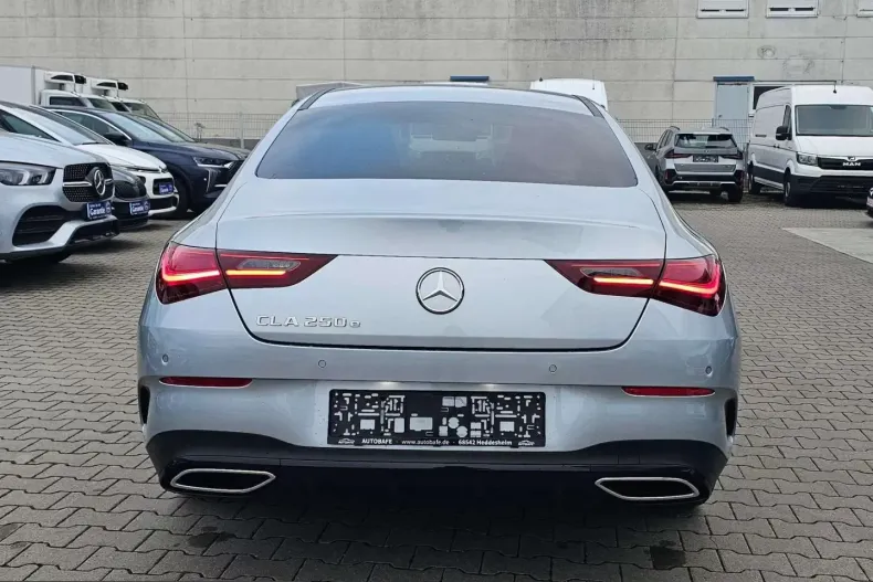 Mercedes-Benz CLA 250 (Clasa CLA) din 2025 cu 9.160 km - oferta MER221891 - foto 5