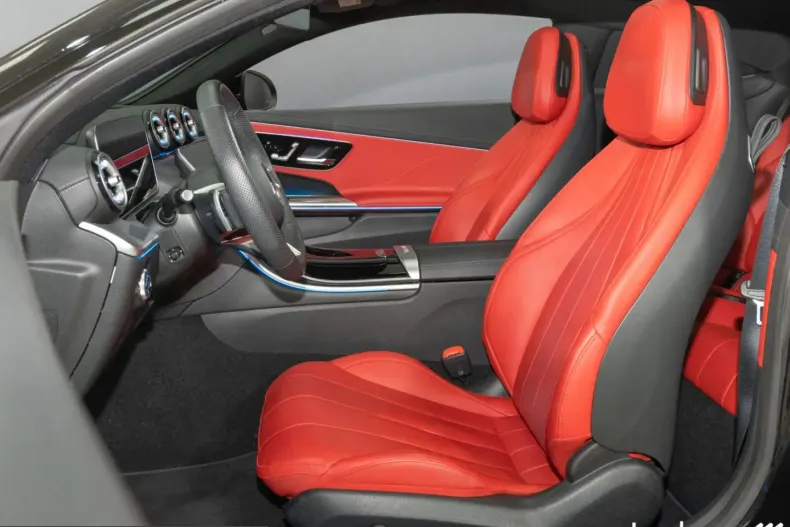 Mercedes-Benz CLE 300 (Clasa CLE) din 2025 cu 10.000 km - oferta MER221897 - foto 14