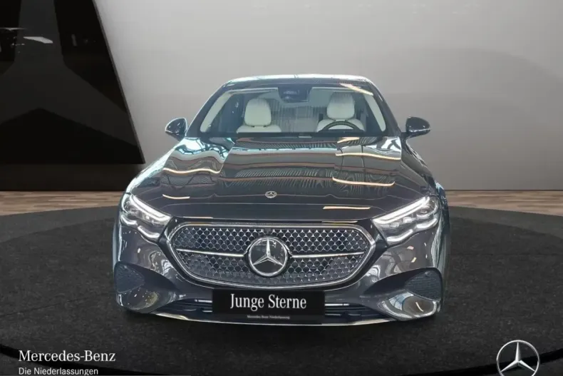 Mercedes-Benz E 220 (Clasa E) din 2025 cu 9.452 km - oferta MER221906 - foto 2