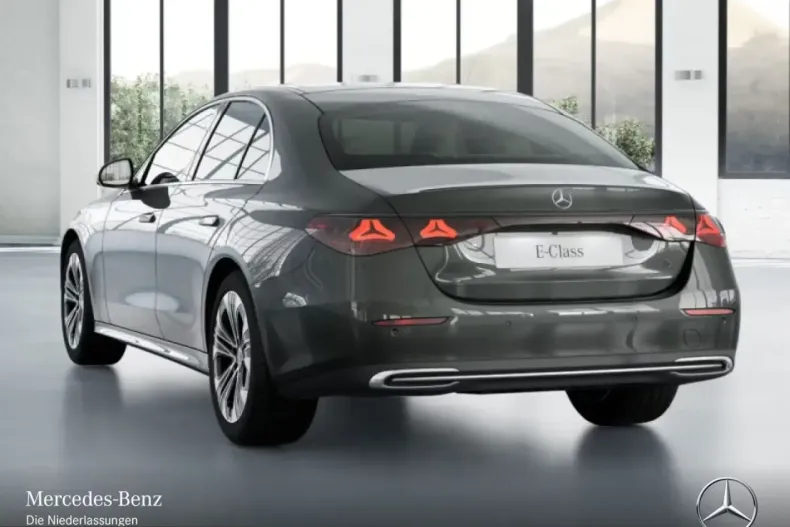 Mercedes-Benz E 220 (Clasa E) din 2025 cu 9.452 km - oferta MER221906 - foto 8