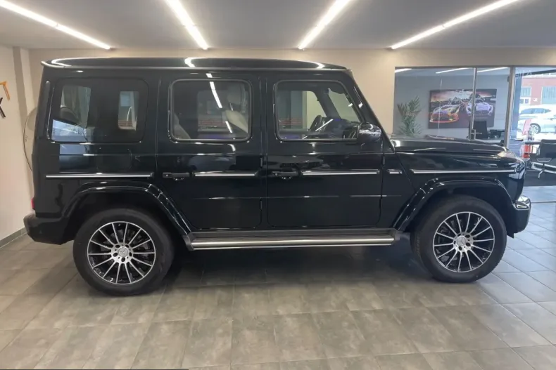 Mercedes-Benz G 400 (Clasa G) din 2022 cu 4.501 km - oferta MER221910 - foto 3
