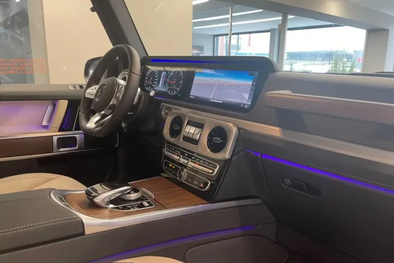 Mercedes-Benz G 400 (Clasa G) din 2022 cu 4.501 km - oferta MER221910 - foto 12