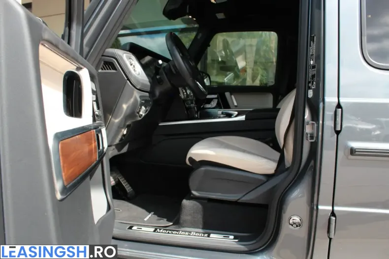 Mercedes-Benz G 400 (Clasa G) din 2023 cu 29.350 km - oferta MER221911 - foto 10