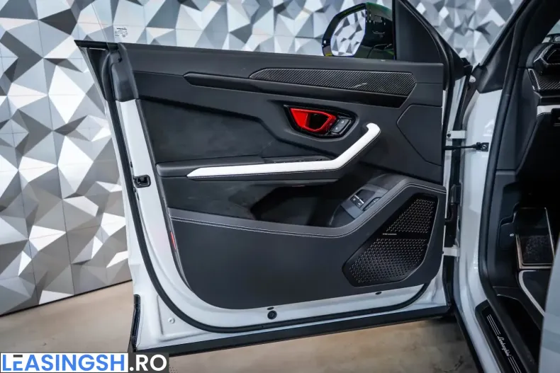 Lamborghini Urus din 2026 cu 49 km - oferta LAM221912 - foto 18