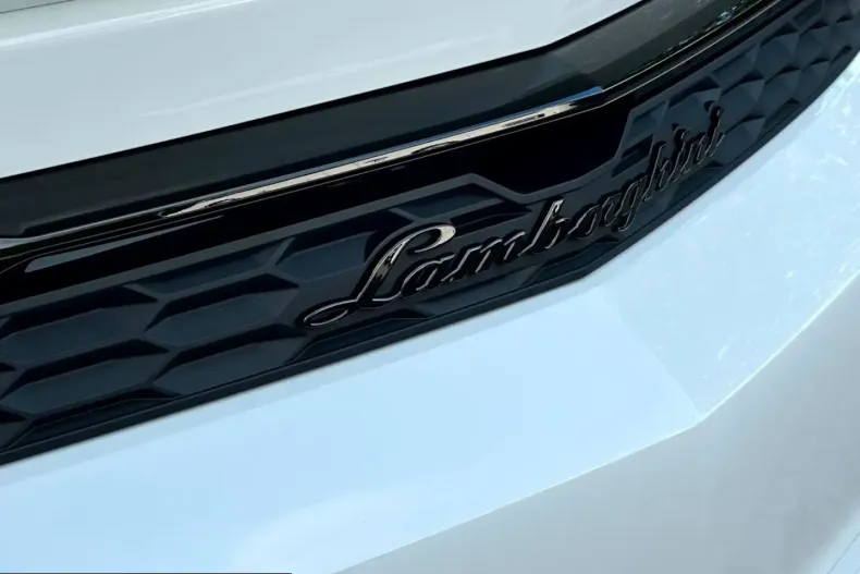 Lamborghini Urus din 2026 cu 75 km - oferta LAM221915 - foto 9