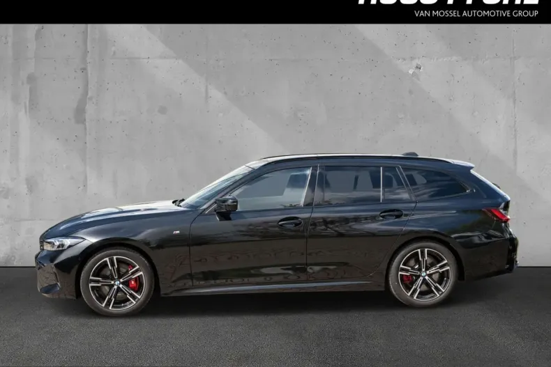 BMW M340i (Seria 3) din 2025 cu 12.500 km - oferta BMW221918 - foto 3