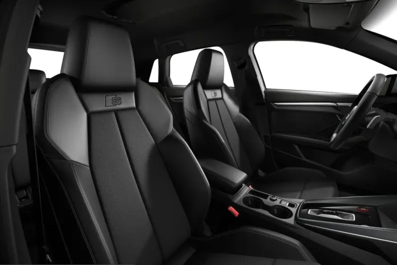 Audi S3 din 2025 cu 12.200 km - oferta AUD221920 - foto 8