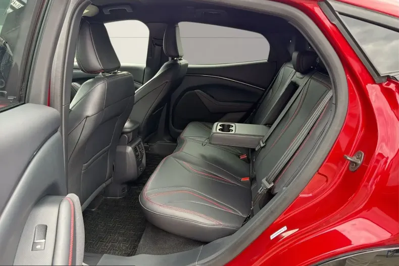 Ford Mustang Mach-E din 2022 cu 36.800 km - oferta FOR221925 - foto 11