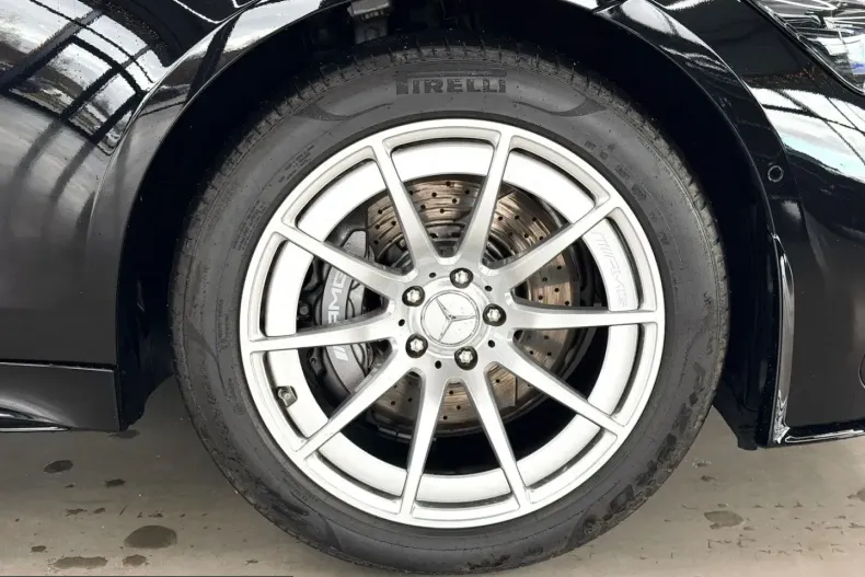 Mercedes-Benz AMG GT (Clasa GT) din 2024 cu 9.900 km - oferta MER221930 - foto 18