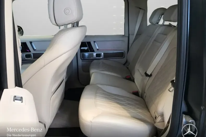 Mercedes-Benz G 500 (Clasa G) din 2022 cu 18.366 km - oferta MER221932 - foto 9