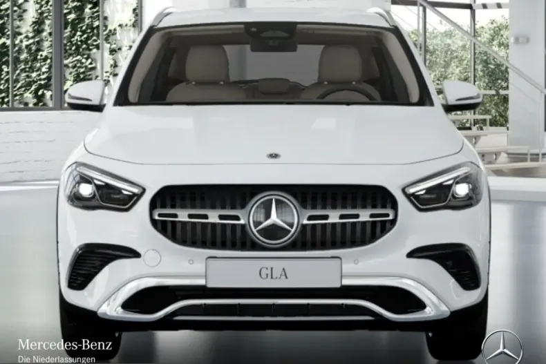 Mercedes-Benz GLA 220 (Clasa GLA) din 2025 cu 14.000 km - oferta MER221935 - foto 6