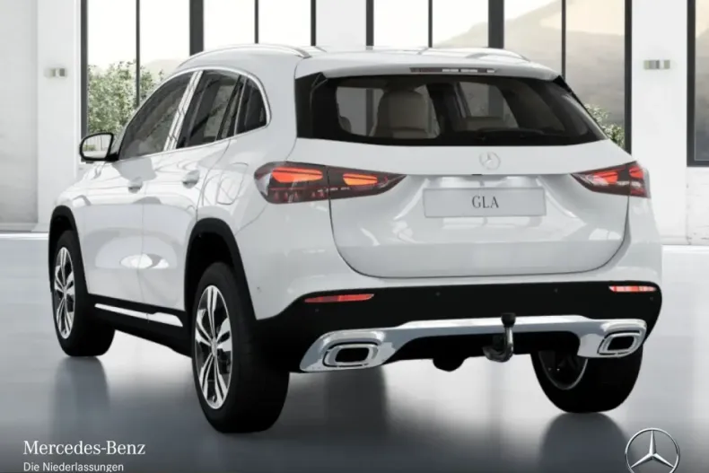 Mercedes-Benz GLA 220 (Clasa GLA) din 2025 cu 14.000 km - oferta MER221935 - foto 20