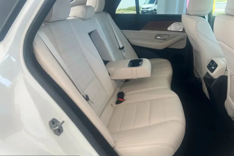 Mercedes-Benz GLE 350 (Clasa GLE) din 2024 cu 2.010 km - oferta MER221940 - foto 18