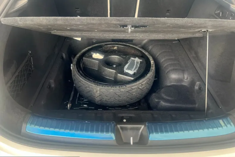 Mercedes-Benz GLE 350 (Clasa GLE) din 2024 cu 2.010 km - oferta MER221940 - foto 20