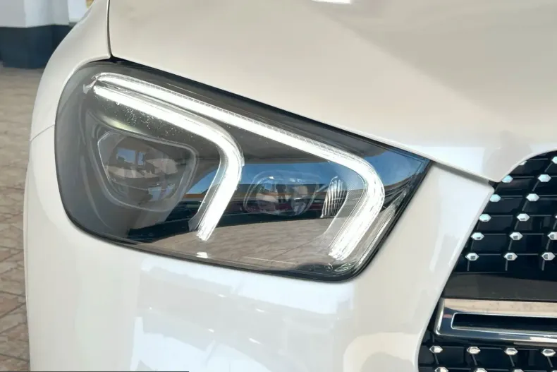 Mercedes-Benz GLE 350 (Clasa GLE) din 2024 cu 2.010 km - oferta MER221940 - foto 32