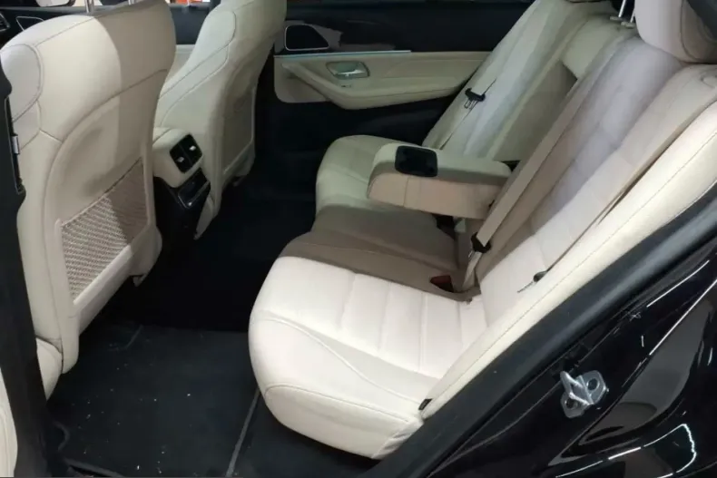 Mercedes-Benz GLE 300 (Clasa GLE) din 2023 cu 61.533 km - oferta MER221944 - foto 7