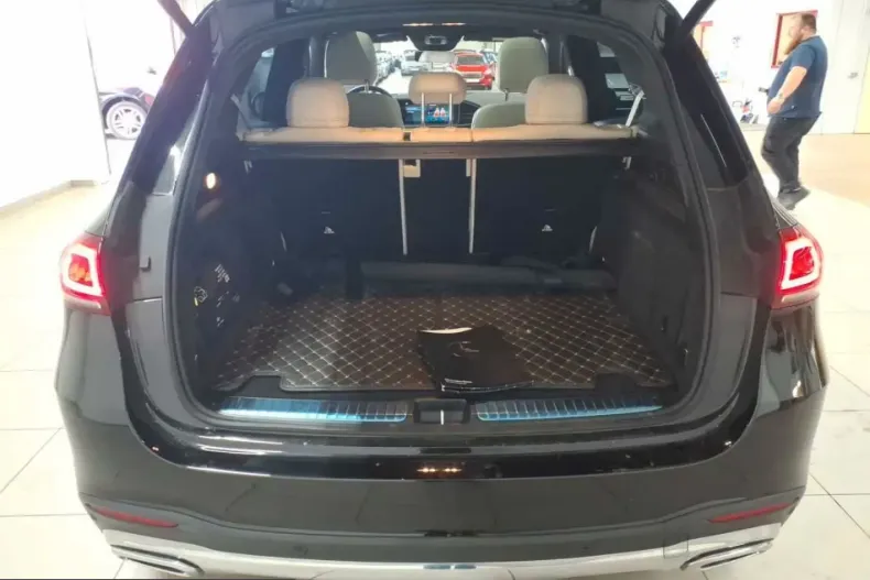 Mercedes-Benz GLE 300 (Clasa GLE) din 2023 cu 61.533 km - oferta MER221944 - foto 9
