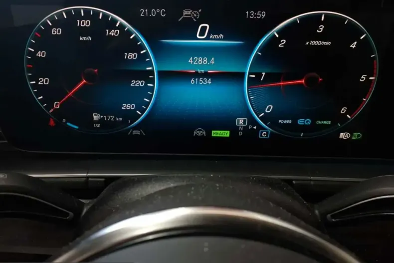 Mercedes-Benz GLE 300 (Clasa GLE) din 2023 cu 61.533 km - oferta MER221944 - foto 14