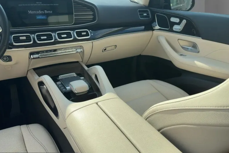Mercedes-Benz GLE 350 (Clasa GLE) din 2022 cu 18.700 km - oferta MER221946 - foto 11