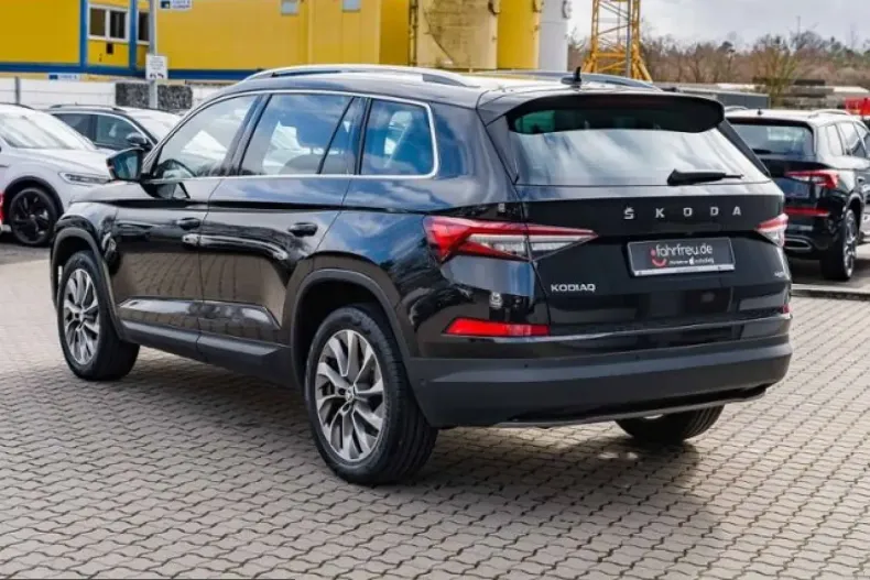Skoda Kodiaq din 2022 cu 100.023 km - oferta SKO221948 - foto 3