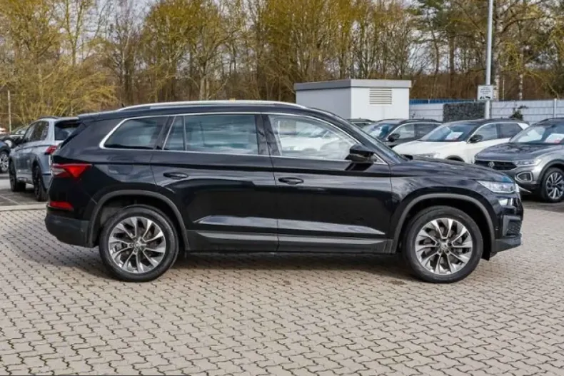 Skoda Kodiaq din 2022 cu 100.023 km - oferta SKO221948 - foto 4