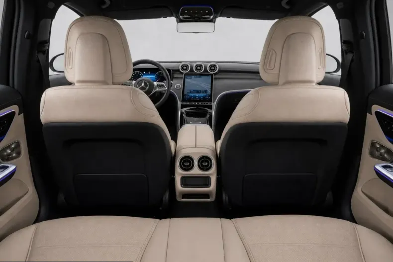 Mercedes-Benz GLC 220 (Clasa GLC) din 2025 cu 15.293 km - oferta MER221951 - foto 8
