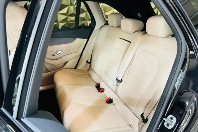 Mercedes-Benz GLC 200 (Clasa GLC) din 2021 cu 46.000 km - oferta MER221953 - foto 19