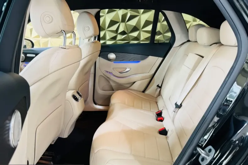 Mercedes-Benz GLC 200 (Clasa GLC) din 2021 cu 46.000 km - oferta MER221953 - foto 29