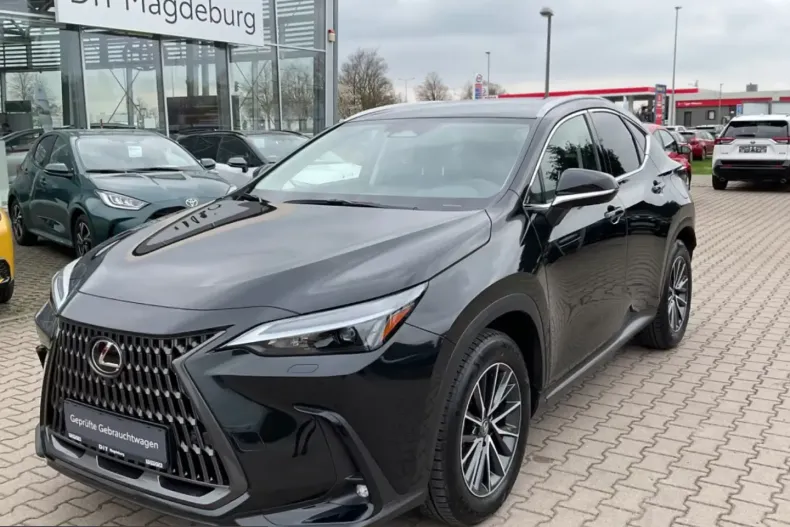 Lexus NX 350h din 2025 cu 2.990 km - oferta LEX221960 - foto 1