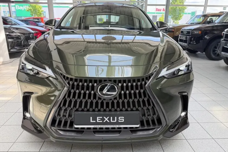 Lexus NX 450h din 2026 cu 4.880 km - oferta LEX221961 - foto 2