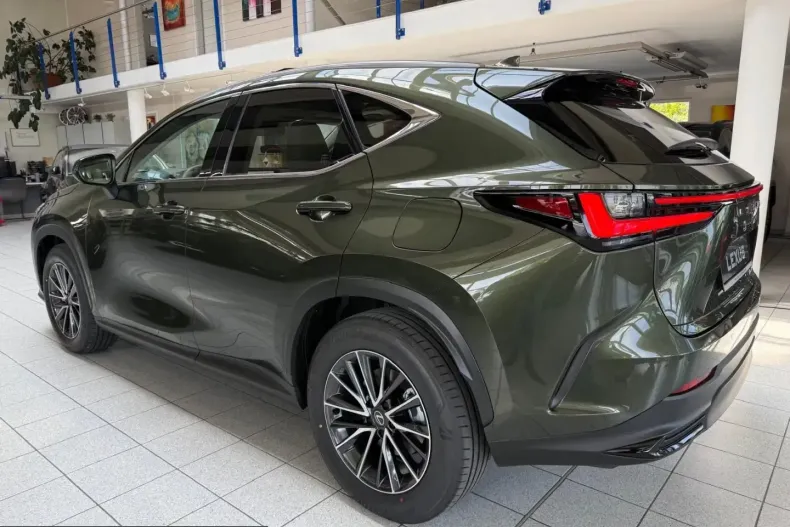 Lexus NX 450h din 2026 cu 4.880 km - oferta LEX221961 - foto 7