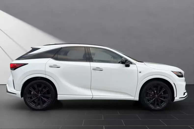 Lexus RX 500 din 2026 cu 10 km - oferta LEX221965 - foto 8