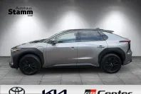 Toyota bZ4X din 2023 cu 53.000 km - oferta TOY221982 - foto 2