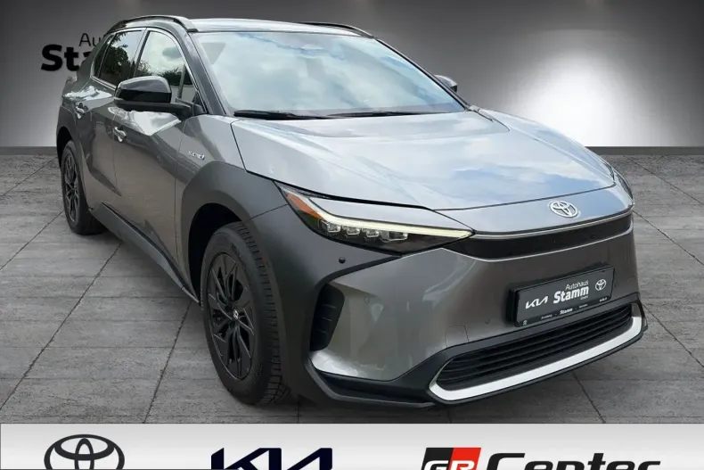 Toyota bZ4X din 2023 cu 53.000 km - oferta TOY221982 - foto 5