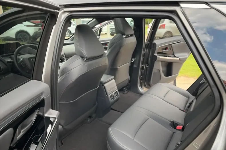 Toyota bZ4X din 2023 cu 53.000 km - oferta TOY221982 - foto 10