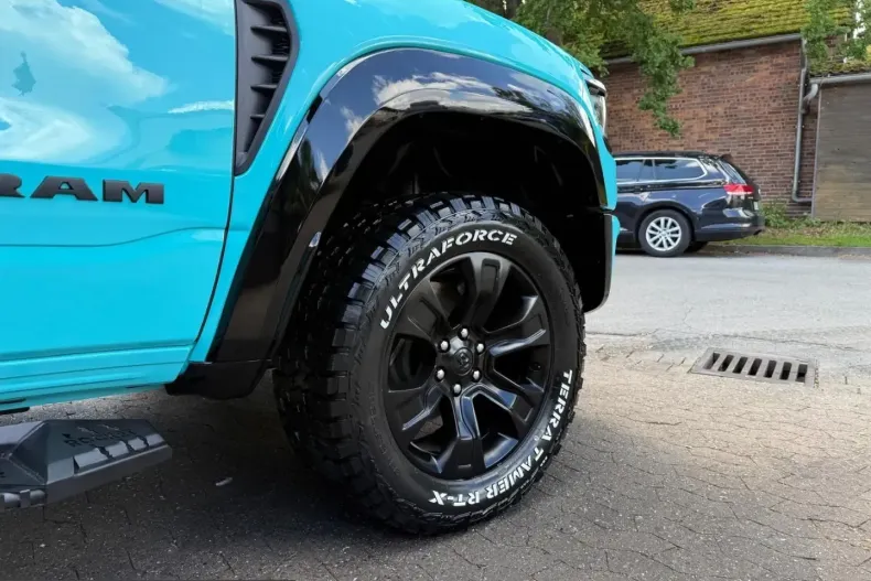 Dodge RAM din 2024 cu 19.900 km - oferta DOD221983 - foto 22