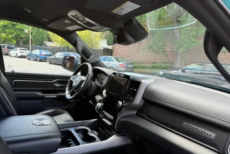 Dodge RAM din 2024 cu 19.900 km - oferta DOD221983 - foto 47