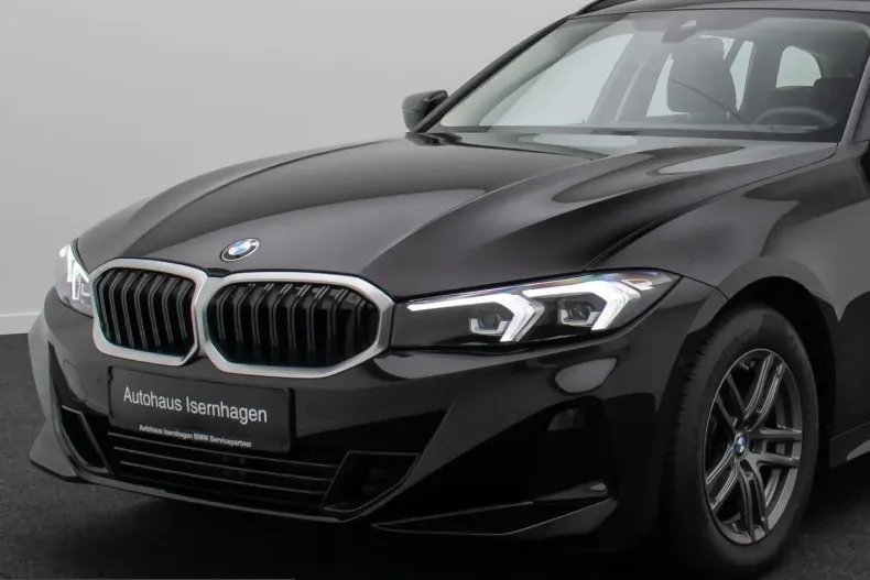 BMW 318i (Seria 3) din 2025 cu 8.491 km - oferta BMW221986 - foto 15