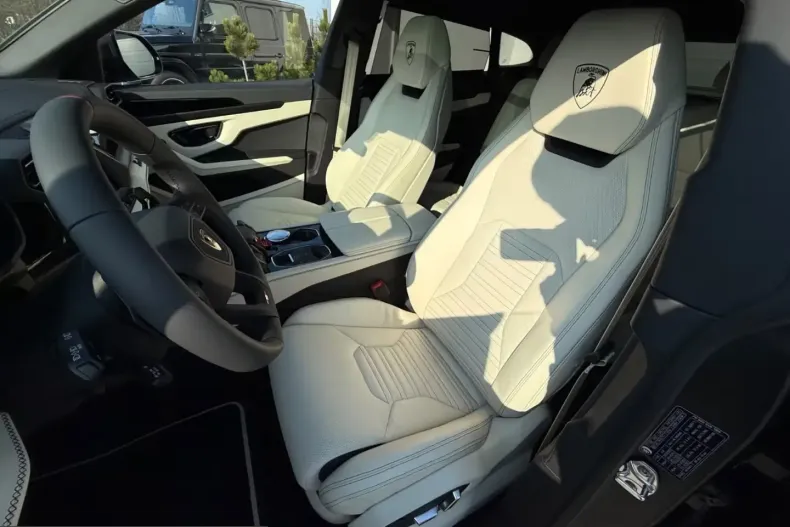 Lamborghini Urus din 2026 cu 33 km - oferta LAM221987 - foto 18